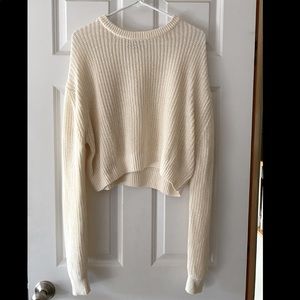 NWOT Urban Outfitters Pullover Cropped Sweater